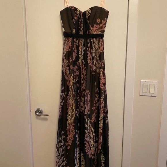 BCBG Maxazria formal dress - Picture 1 of 4